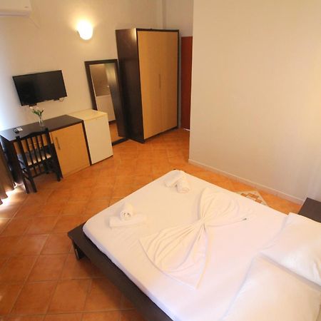 Hotel Ceka Saranda Zewnętrze zdjęcie