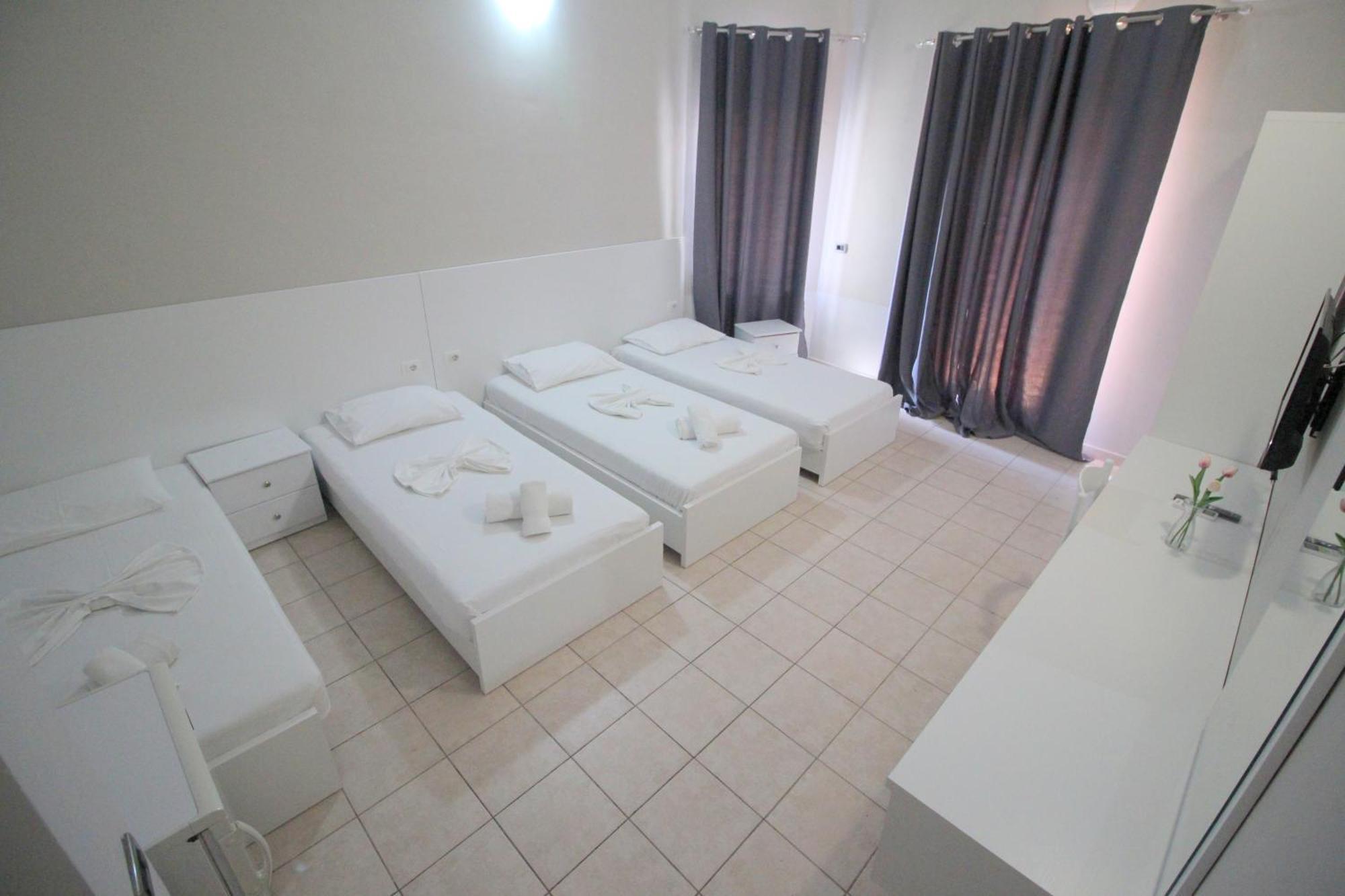 Hotel Ceka Saranda Zewnętrze zdjęcie