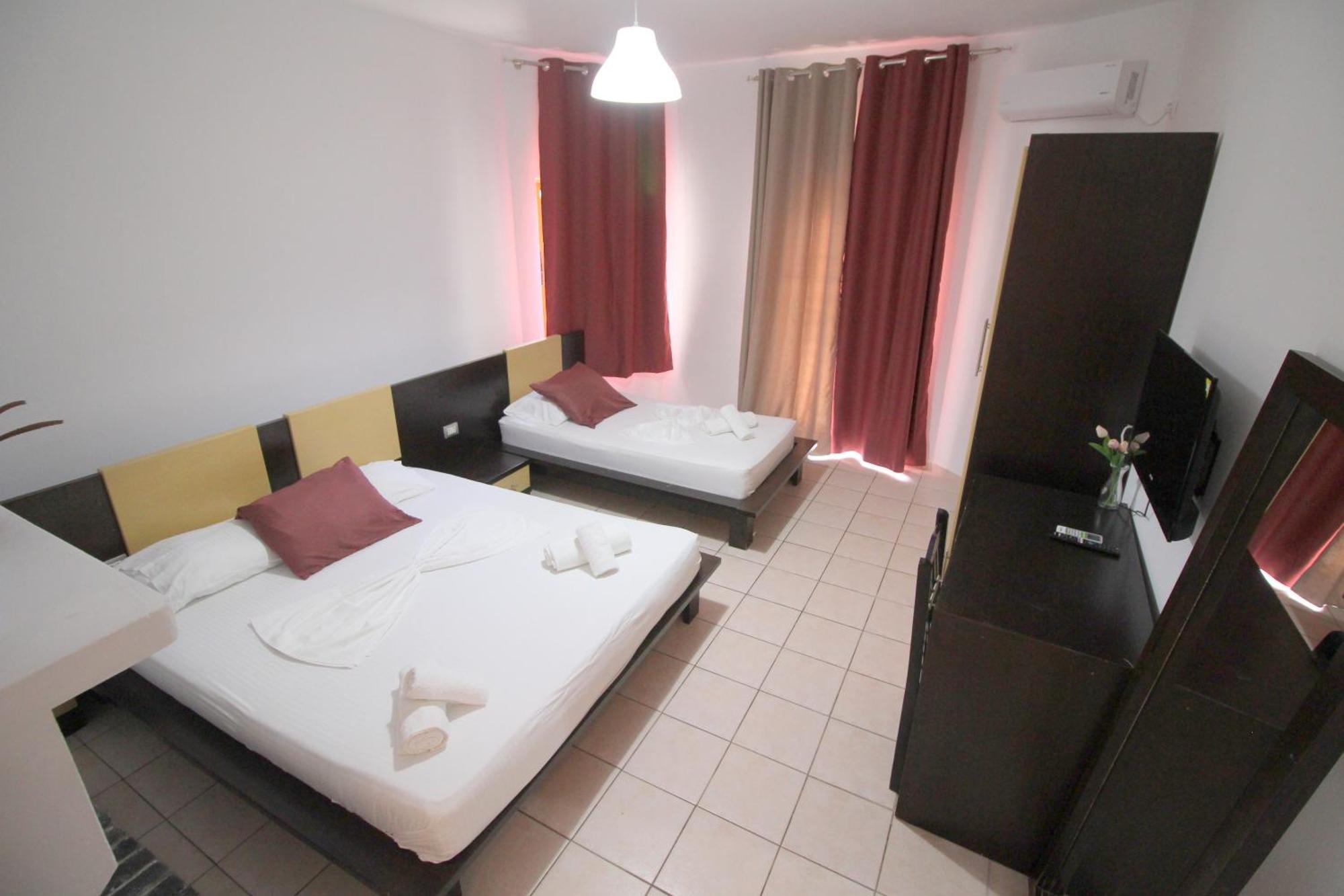 Hotel Ceka Saranda Zewnętrze zdjęcie