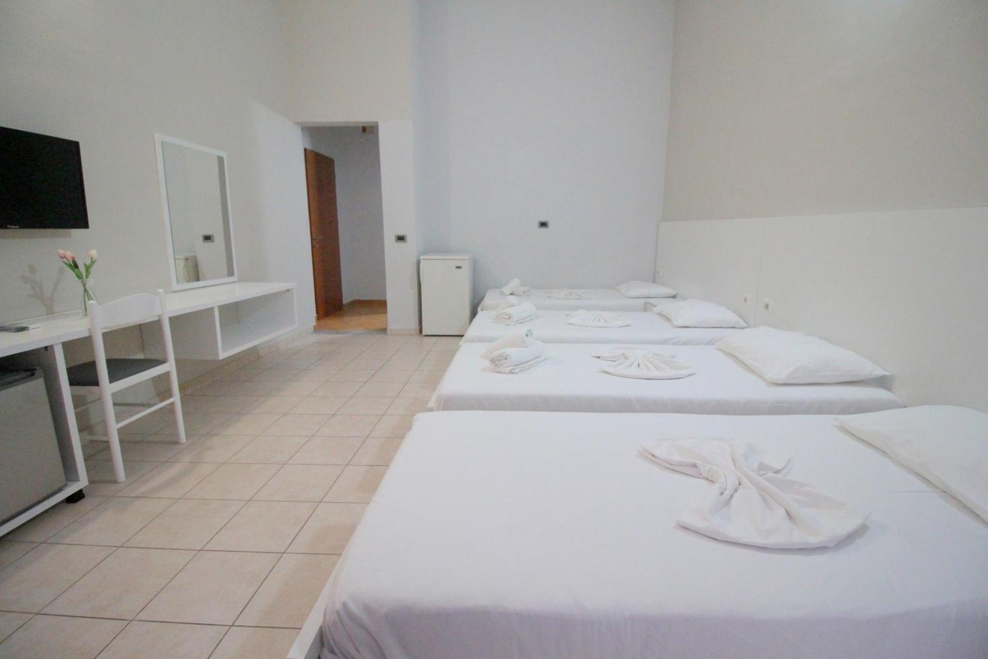 Hotel Ceka Saranda Zewnętrze zdjęcie