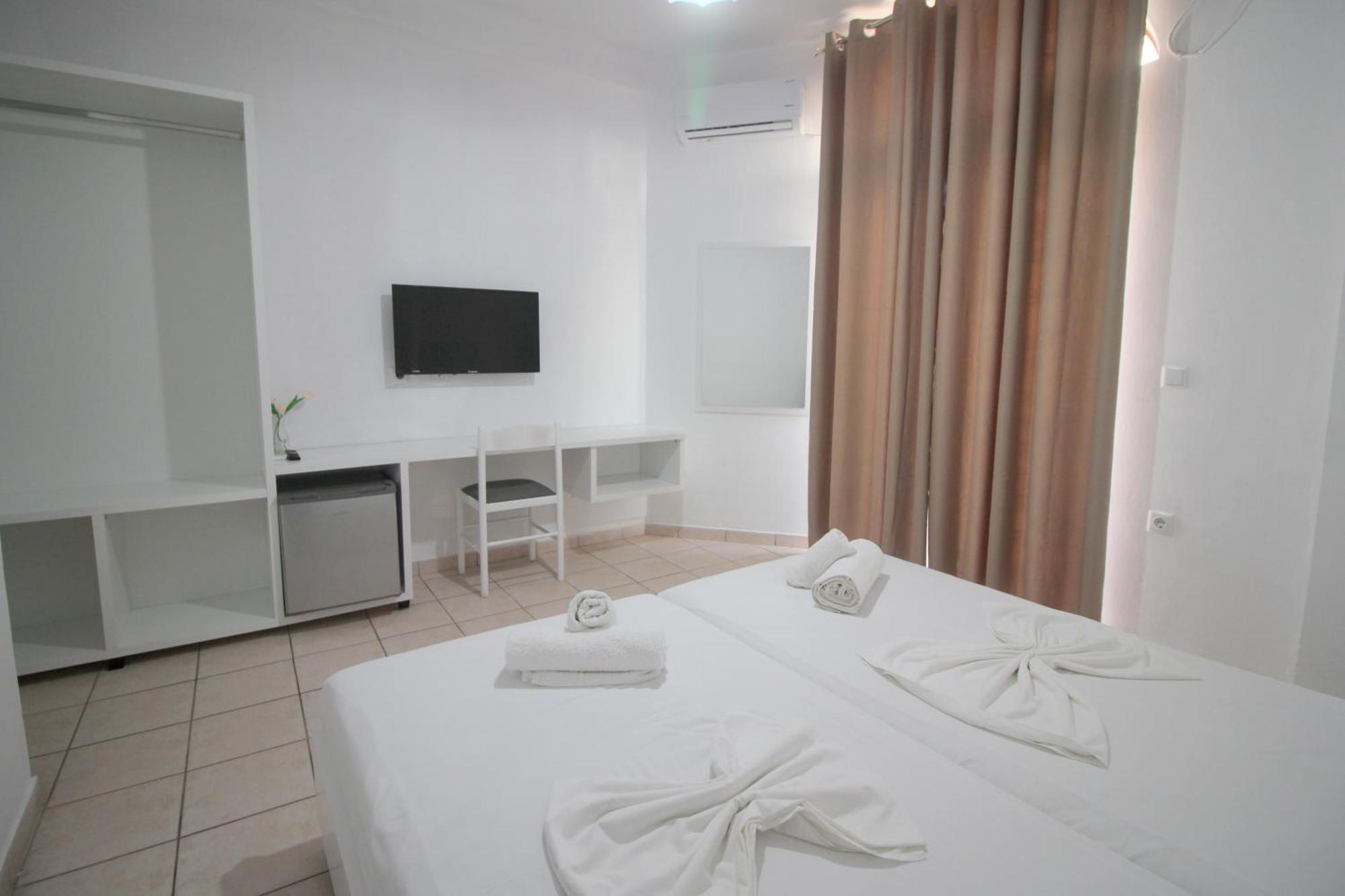 Hotel Ceka Saranda Zewnętrze zdjęcie